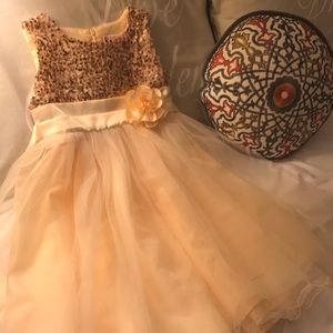 Girls sequence dress
